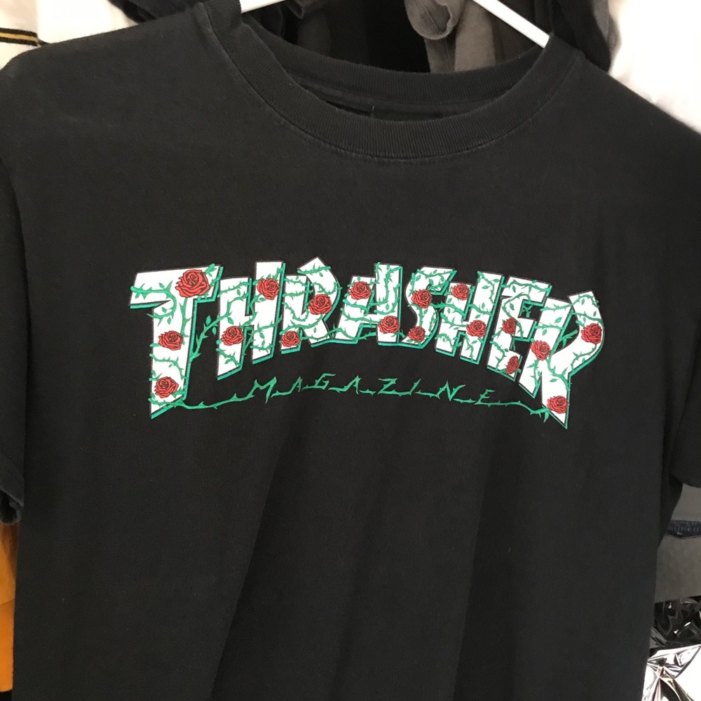 THRASHER rose thorn tee